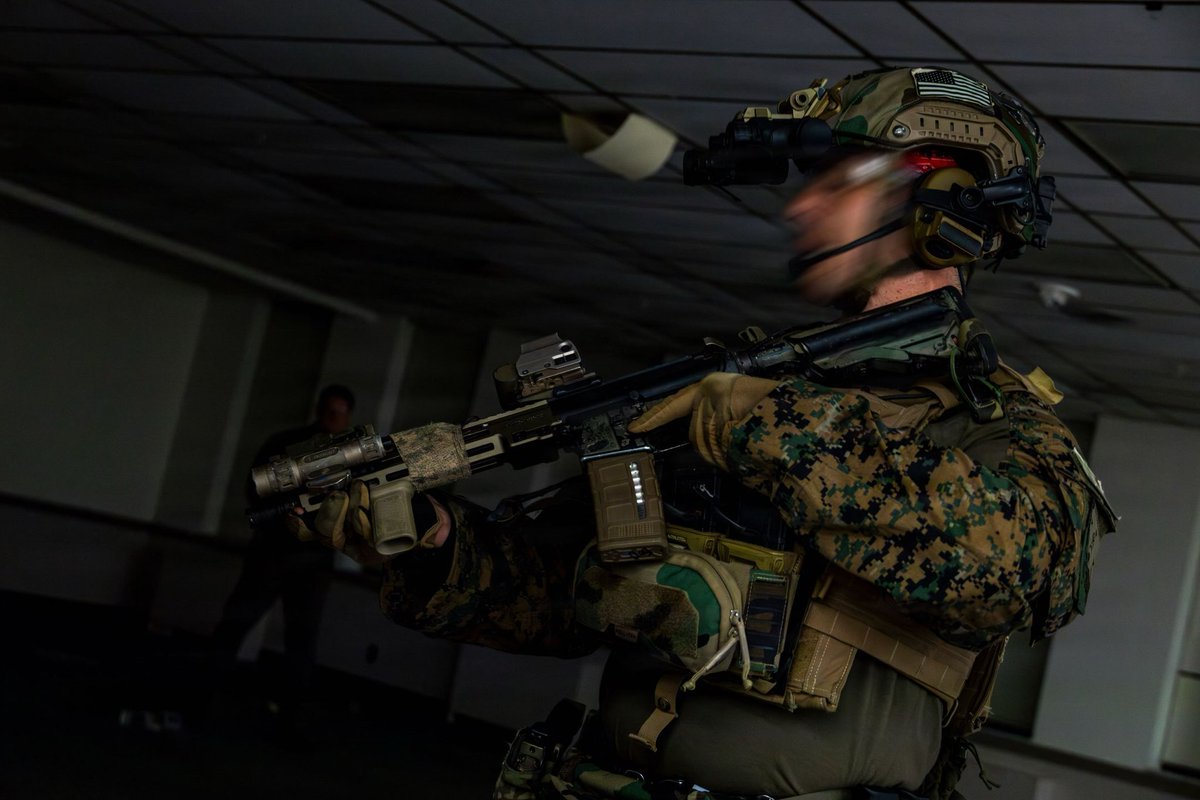 SFBOYS08's tweet photo. 🇺🇸MARSOC

Late September 2024, the Commanding General of MARSOC issued a directive ceasing wear of Multicam uniforms and equipment across the command. Personnel transition to FROG uniforms pending procurement of SOF-peculiar uniforms in MARPAT. 

Field equipment moves to OD Green https://t.co/QguBgGo3Z5