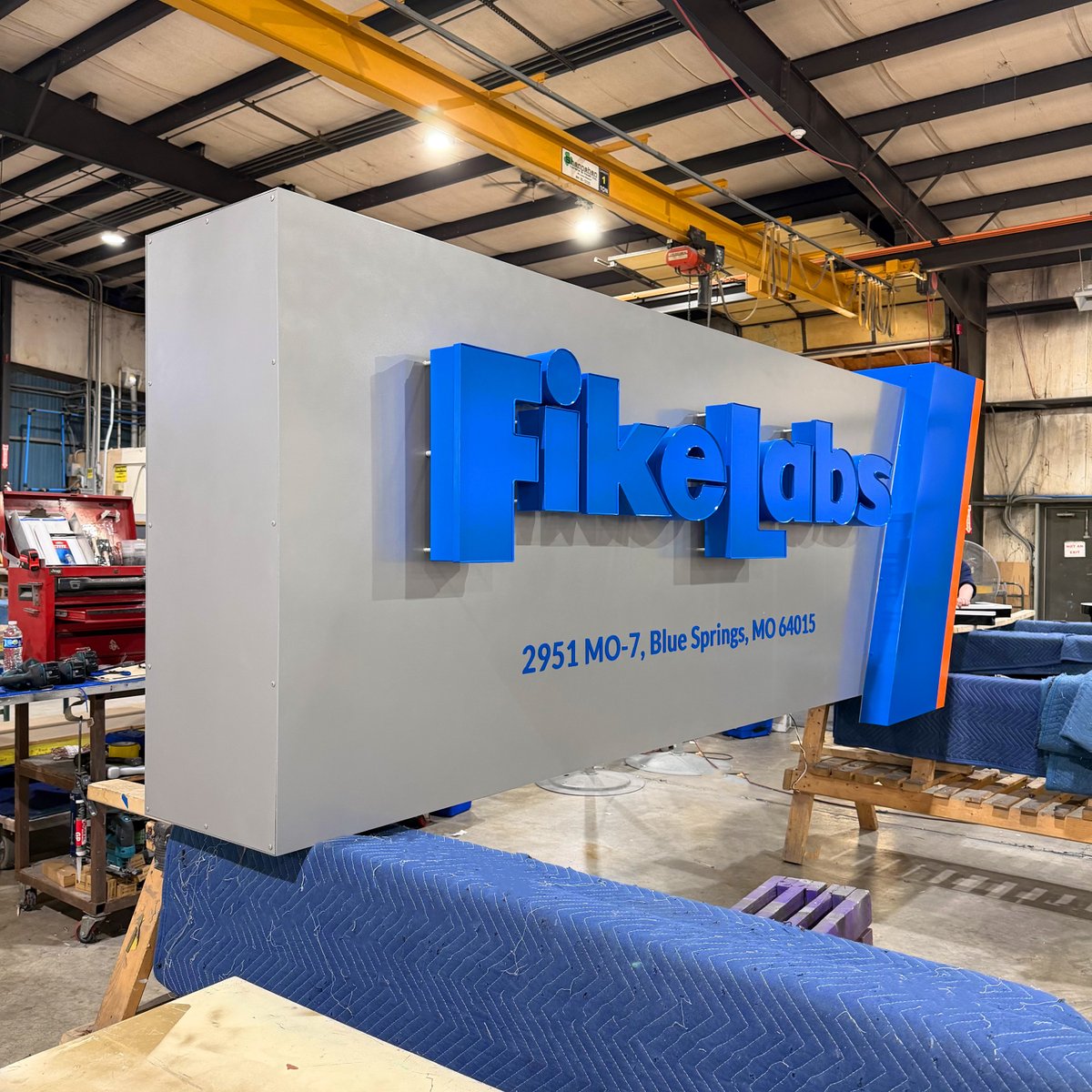 SignFabInc's tweet photo. From #customcabinets and #logos to #contourchannels, #dimensionalsignage, and unique #fabrication, we can help turn your customer's idea into a finished sign.

We Are The One-Stop Shop For All Your #SignageSolutions.
 🌐https://t.co/5tMP7cTKUY https://t.co/KhVg4xj3f8
