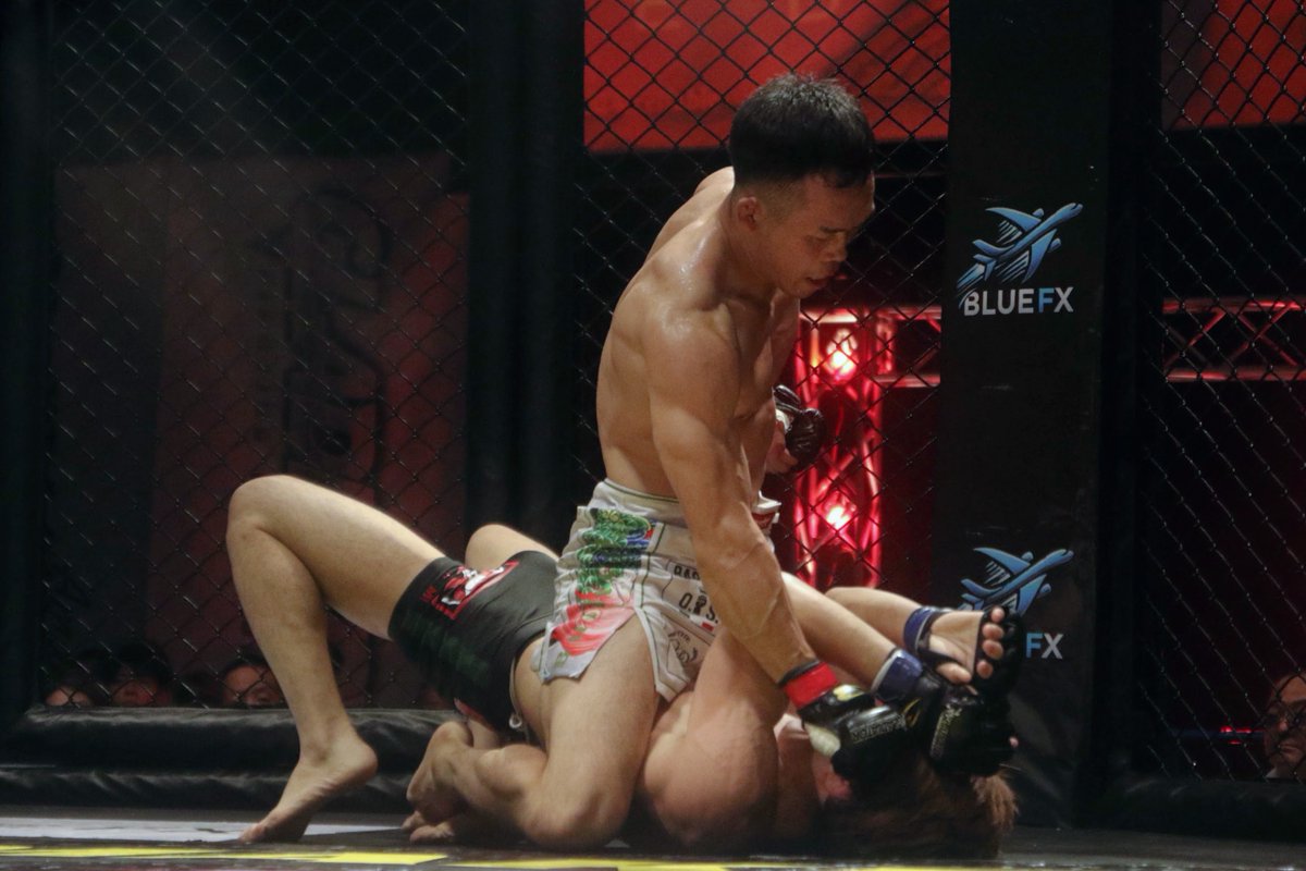 nekoyabunraku's tweet photo. #GLADIATOR #MMA #GLADIATOR036
▼第12試合 GLADIATORバンタム級5分3R
上田祐起(Reliable)
ライダーHIRO(宇留野道場) https://t.co/9FJBmjeFEG