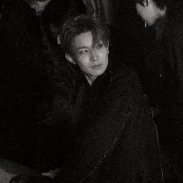 _chetaew's tweet photo. ฮีซึงเป็นพ่อมึงติ? แม่น
ฮีซึงเป๋นป้อคิงก๊ะ?  ใจ้
ฮีซึงเป็นป๊ะมึงหม้าย? หมัน https://t.co/2divwt0OuC