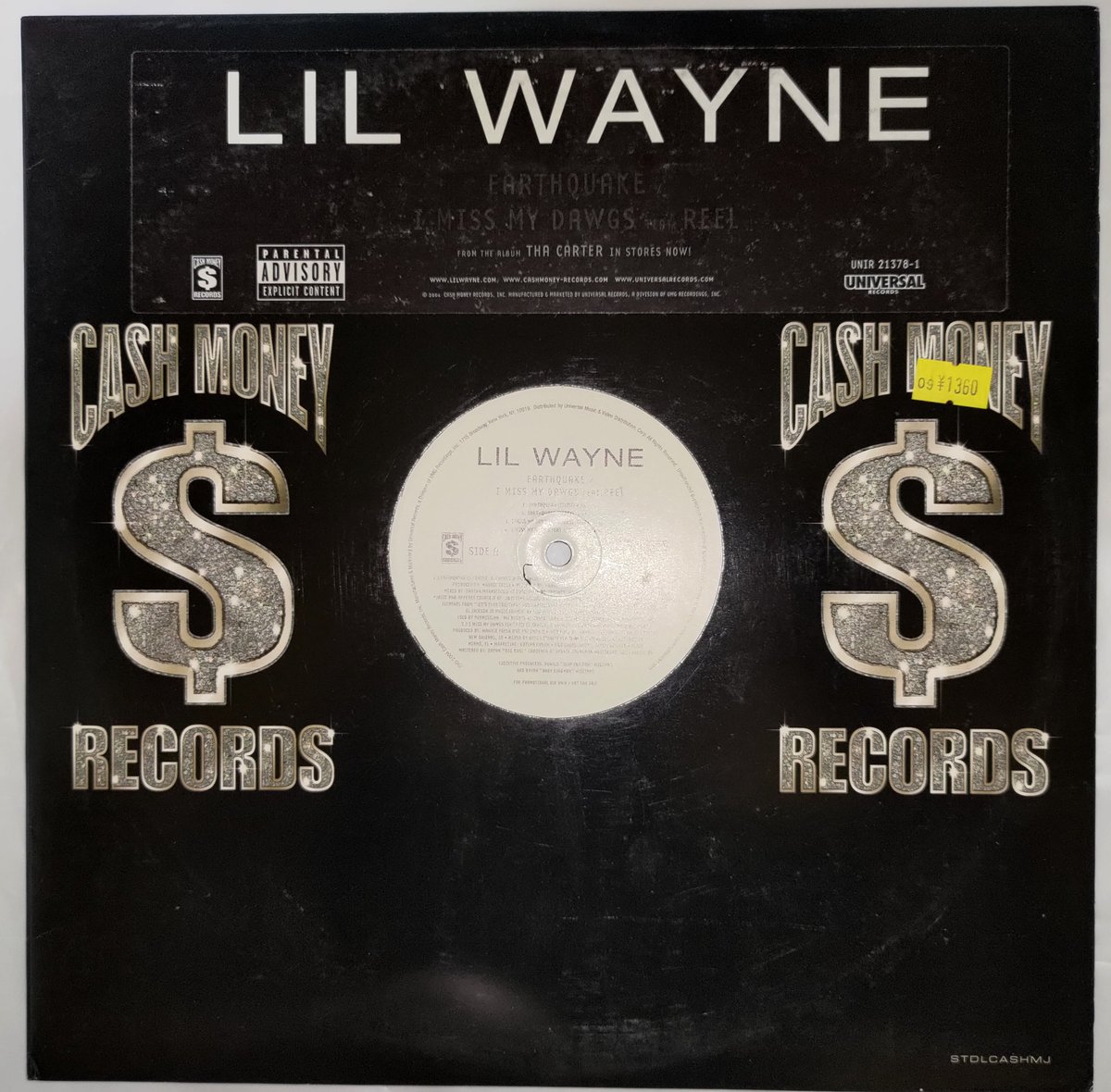 AI_Hidebu's tweet photo. Lil' Wayne / Earthquake (2004)
Cash Money, Universal UNIR 21378-1 (Promo)

フックにJazze Pha(ｼﾞｬｼﾞｰ･ﾌｧｲと読む)を迎えたウェッサイ物。12インチはプロモのみ。
オデブなJazze PhaがAl Greenの名曲Let's Stay Togetherの替え歌をフックで披露♪
アルバム  The Carter (同2004) に収録。 https://t.co/hqMJWrMFtZ