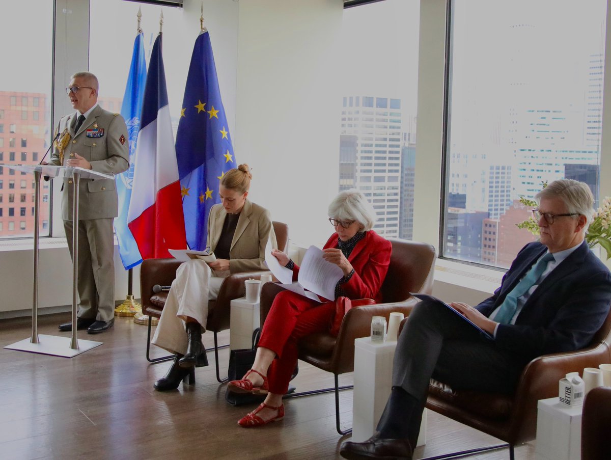 ObsDefClim's tweet photo. 📸✨Yesterday, the Defence and Climate Observatory hosted the event "Climate Cooperation in a Fragmented World: Advancing Peace, Security and Multilateral Action" at @franceonu in New York during the 81st @UN General Assembly High-Level Week and New York Climate Week. https://t.co/M8rt80gOkz