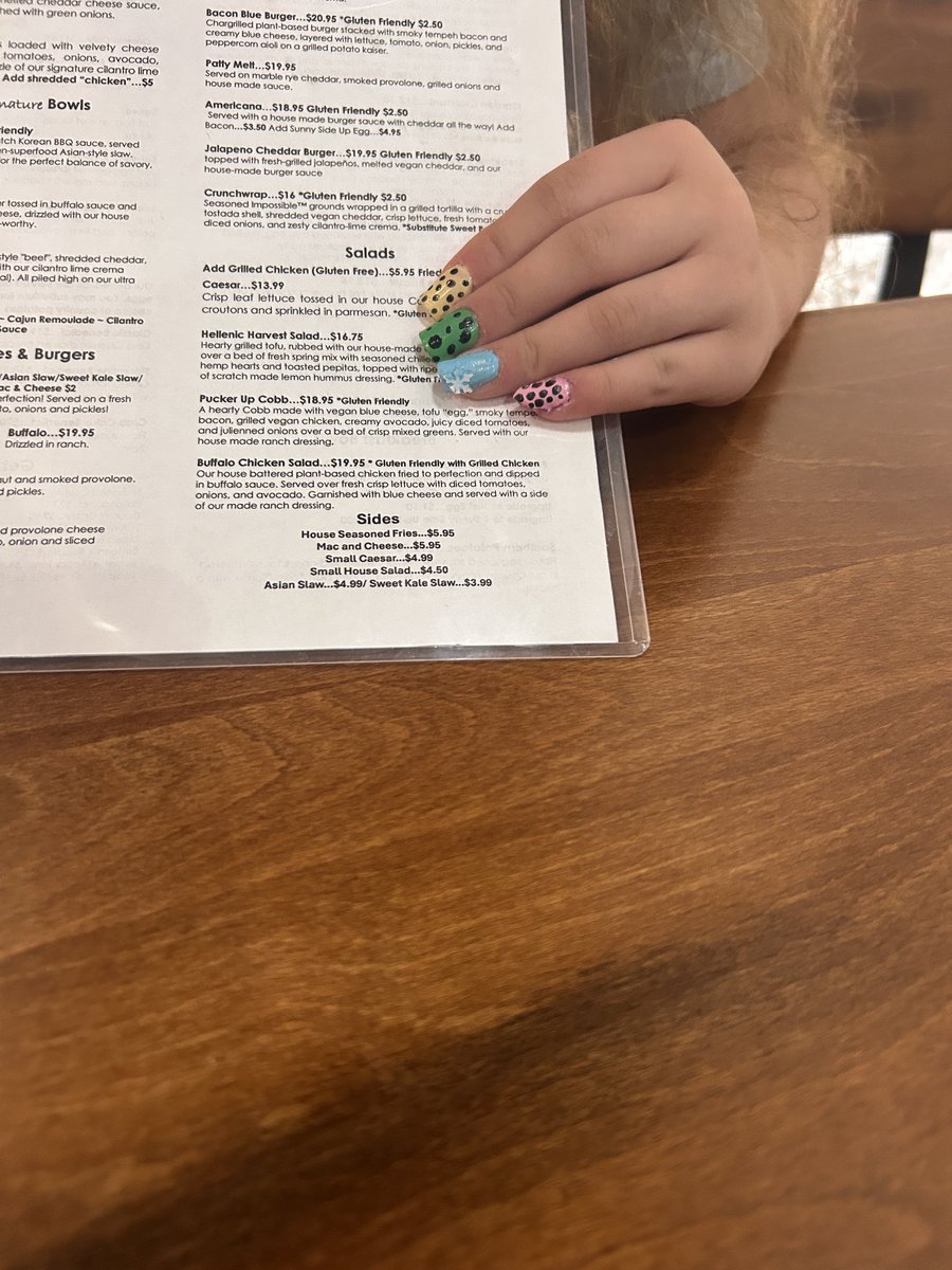 BIGVEGAN321's tweet photo. My 10yr old is killing the do your owe nails game already. She wants customers. $2 dollars. 😂 #GOTTALUVKIDS https://t.co/CD70H8CIJy