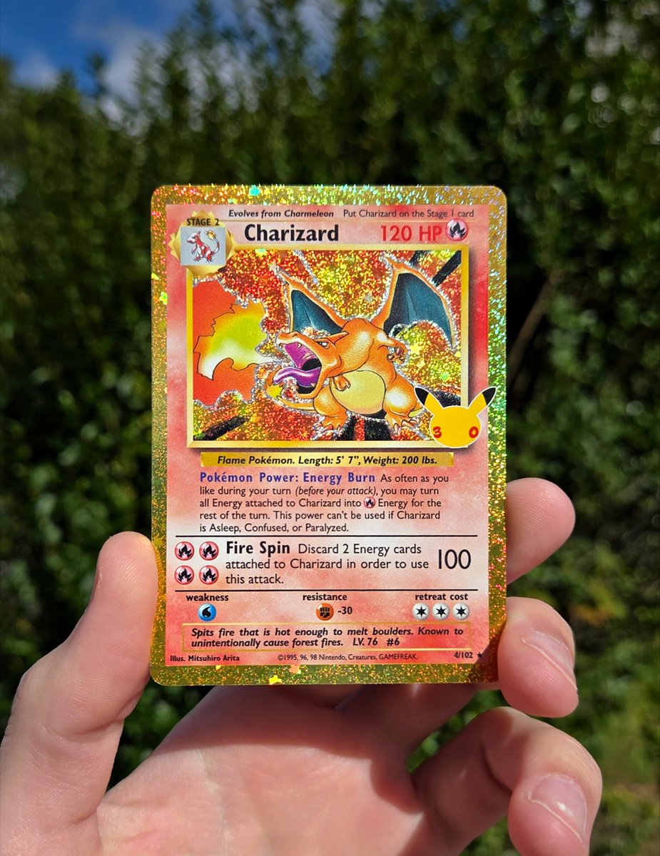 JohnnyCrambo's tweet photo. 30th CHARIZARD IS MINE! https://t.co/6k8rbUJX7r