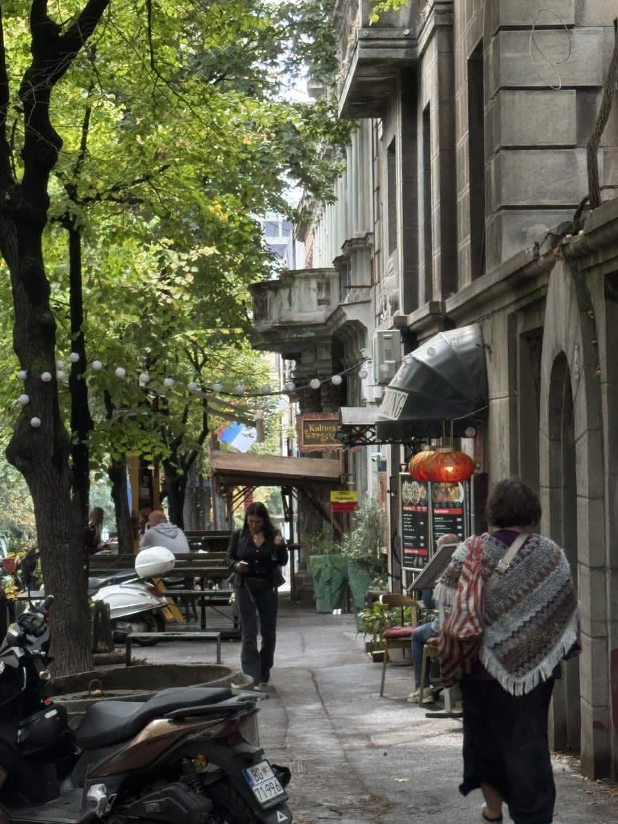 earthviewss1's tweet photo. Belgrade, Serbia 🇷🇸🍂 https://t.co/QFLJwQq8BT