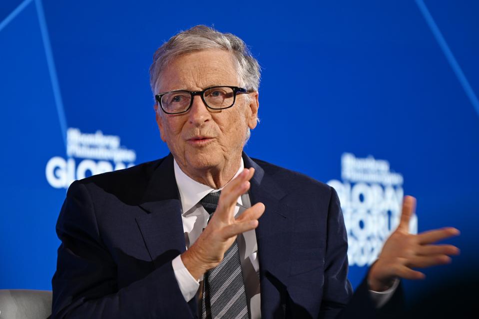 Forbes's tweet photo. Bill Gates Warns AI Is ‘Powerful’ Enough To ‘Cause A Billion Deaths’
https://t.co/lJ42S1mMBN https://t.co/aW322jhHxF