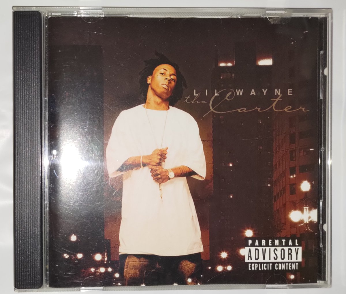AI_Hidebu's tweet photo. Lil' Wayne / Earthquake (2004)
Cash Money, Universal UNIR 21378-1 (Promo)

フックにJazze Pha(ｼﾞｬｼﾞｰ･ﾌｧｲと読む)を迎えたウェッサイ物。12インチはプロモのみ。
オデブなJazze PhaがAl Greenの名曲Let's Stay Togetherの替え歌をフックで披露♪
アルバム  The Carter (同2004) に収録。 https://t.co/hqMJWrMFtZ
