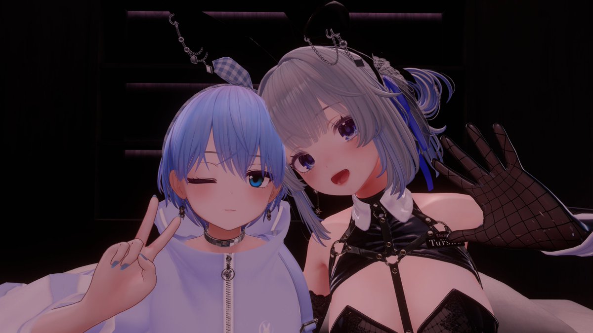 VDV1645797's tweet photo. #VRC_RABLISTA さんにお邪魔しました！
今回はた～し～さんとねむさん！
どちらも今日が初出勤！
た～し～さんはいつも全力でずるい方！
破壊力の高い接客を見せていただきました…！
ねむさんはめちゃめちゃ話しやすい方！
初めてのギミックでとてもお話盛り上げてくれた！
スーパールーキーのお2人！ https://t.co/4dUg6nmf7N