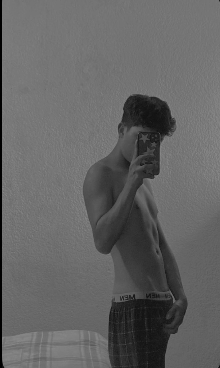 martinwev's tweet photo. Chudai 🥵 https://t.co/U95wVypwhH