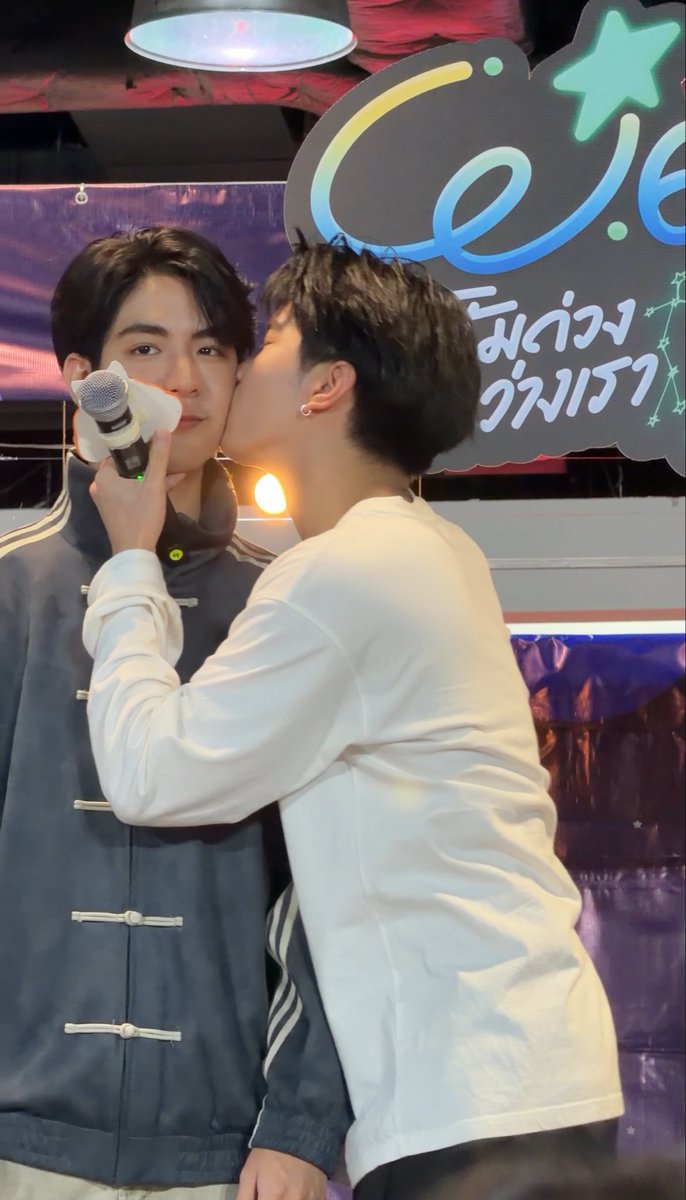 iambunup's tweet photo. หอมคนเดียวชื่นใจคนทั้งประเทศอีกแล้ว 🙂‍↕️🩵 https://t.co/5Whp5Bo7WB