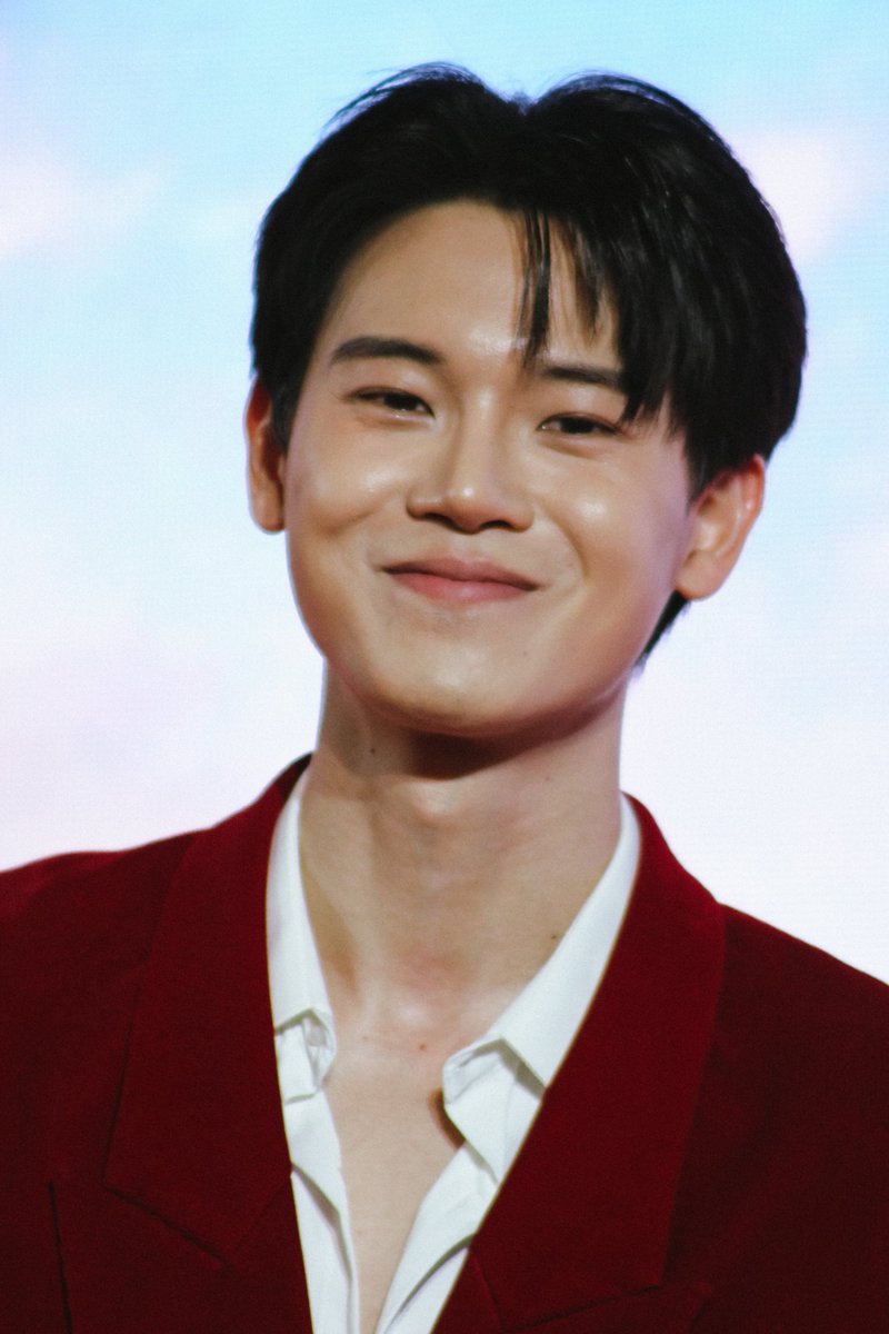7Munee's tweet photo. แปะยิ้มของพี่ 🫶🫶🫠🫠

YIN ANAN X VIETJET TH
#Vietjet10thannixYin 
#yinyin_anw @yinyin_anw https://t.co/3DKULWQGAm
