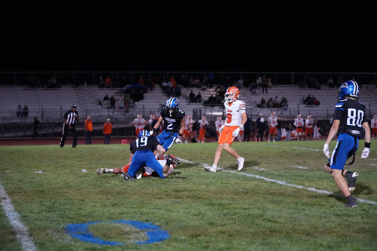 Carter_Hudson19's tweet photo. Homecoming game tonight! Let's Go!!!  

Cheered at the powder puff game. 
Homecoming parade/game today!
Friday night lights!
Homecoming tomorrow!

(Pics from last weeks game) https://t.co/Mu04geOwAR
