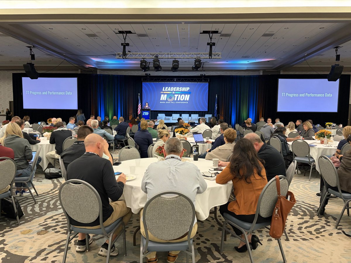 TalentTogether's tweet photo. This morning, Dr. Sarena Shivers shared Talent Together updates at the MASA Fall Conference, followed by alumna Alexandria Szabo, now a kindergarten teacher at Traverse Heights Elementary.

#TalentTogether #GrowYourOwn #MichiganEducators https://t.co/v2Tj5THoz4