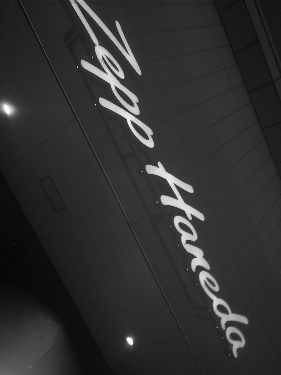y_n22222's tweet photo. LOVEBITES
「OUTSTANDING TOUR - JAPAN 2026」東京・Zepp Haneda Day1
本格ヘビメタサウンドをしっかりくらいました。 https://t.co/HTqBvjUA8G
