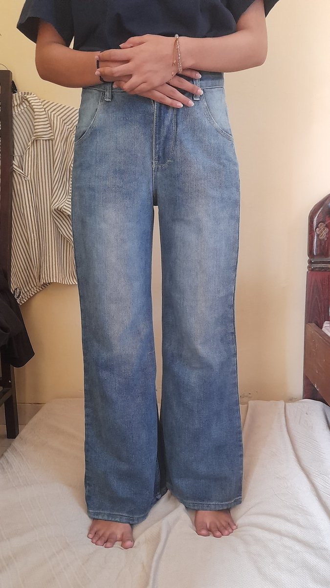 urpleblu's tweet photo. preloved, wts. Celana jeans cewe, dijual karena ukurannya ga cukup... ukuran 27

100rb nego https://t.co/qQdKbuBNhm
