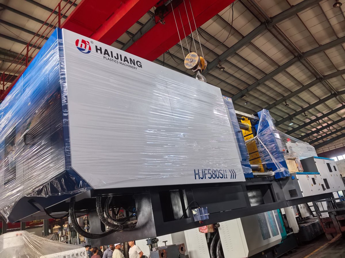 haijiamike's tweet photo. 580T plastic injection molding machine https://t.co/nolkbn4kyS  WhatsApp:008618379767772(mike) https://t.co/QnQJrxqvZ6