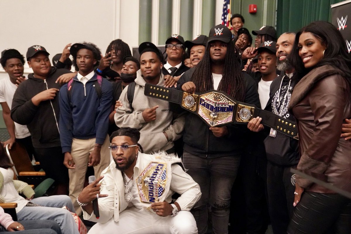IPSAthletics's tweet photo. THIS IS HOW YOU START YOUR FRIDAY‼️

@WWE Superstars ⭐️ @_trickwilliams &amp; @lashlegendwwe visited @CAMMHS this morning for a mentor/Q&amp;A session with students.

Our students had an absolute BLAST 💥 &amp; we would like to thank @IndSportsCorp &amp; @WWE for making today possible &amp; GREAT! https://t.co/aItUZMNgOs