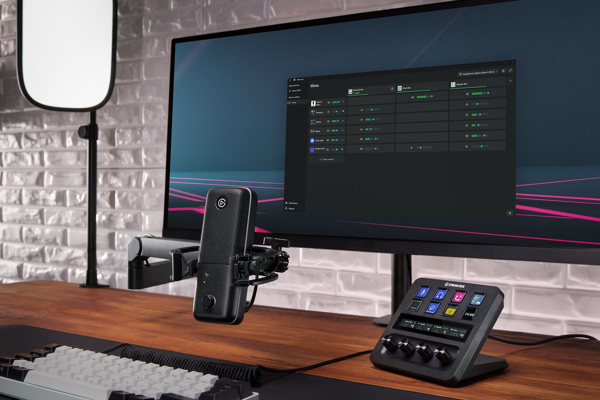 elgatoPT's tweet photo. Seu áudio. Seu mix. Seu controle com nós 💙

🎙️ Wave:3 microfone USB com tecnologia Wave Processor
🎛️ Wave Link software gratuito para controle e mixagem de áudio
🎚️ Stream Deck + controle rápido e preciso com os dials
🦾 Wave Mic Arm LP flexibilidade e organização na sua mesa https://t.co/iFNnWgPmrr