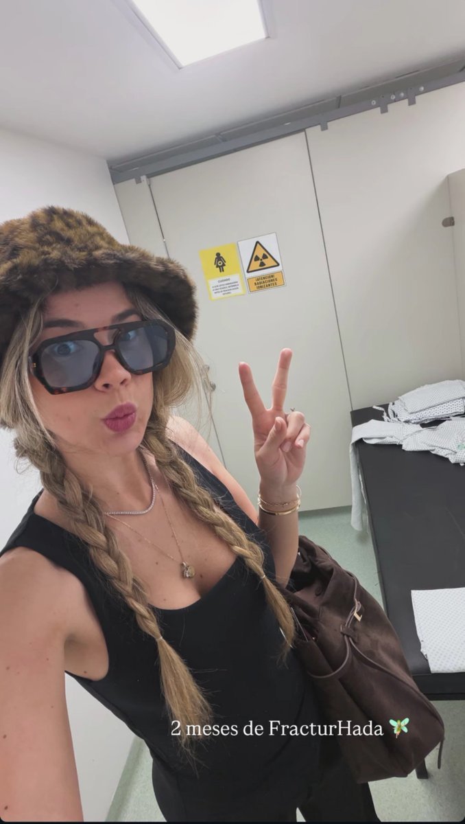 cinziaupdate's tweet photo. 📲| Cin vía Instagram stories

2 meses de FranturHada✨️🧚‍♂️

#CinziaFD https://t.co/yJxiB0Kdp6