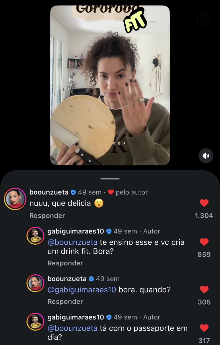 kaptandanvers's tweet photo. uma gororoba fit, 
um passaporte em dia, 
um vinho… e o resto é história! 
Outubro tu vai ser gigante ❤️ https://t.co/0EGI3wvRnK