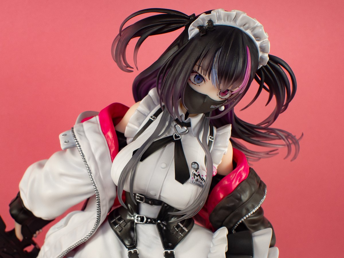 itakomai's tweet photo. ARMS NOTE 地雷ちゃん（ファット・カンパニー）
深井涼介先生のARMS NOTEから、地雷ちゃんのフィギュア
軽装Ver.なので肝心の地雷は無いのですが、良いですねぇファンシーな地雷衣装にサブマシンガン、凄く好き。
#ARMSNOTE https://t.co/dykoeIPCLA