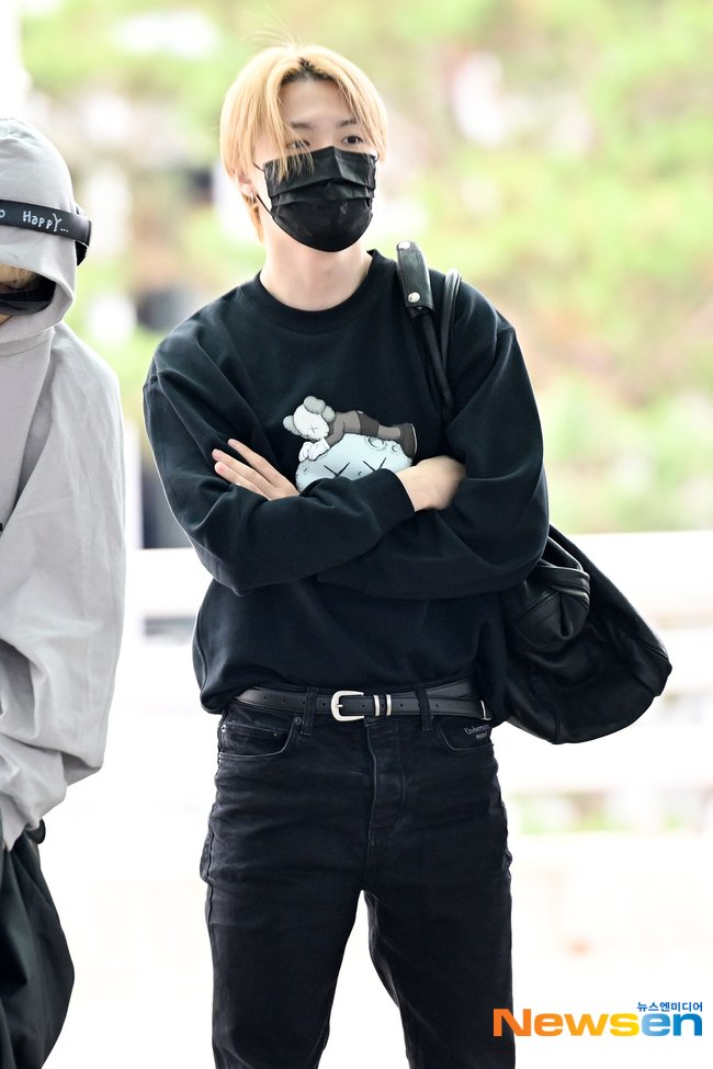 doyounggpcs's tweet photo. 260925 #doyoung press photos 📸

🔗https://t.co/VleuIbHod9
🔗https://t.co/p1nXAbZ7iE https://t.co/mOkYoL7phI