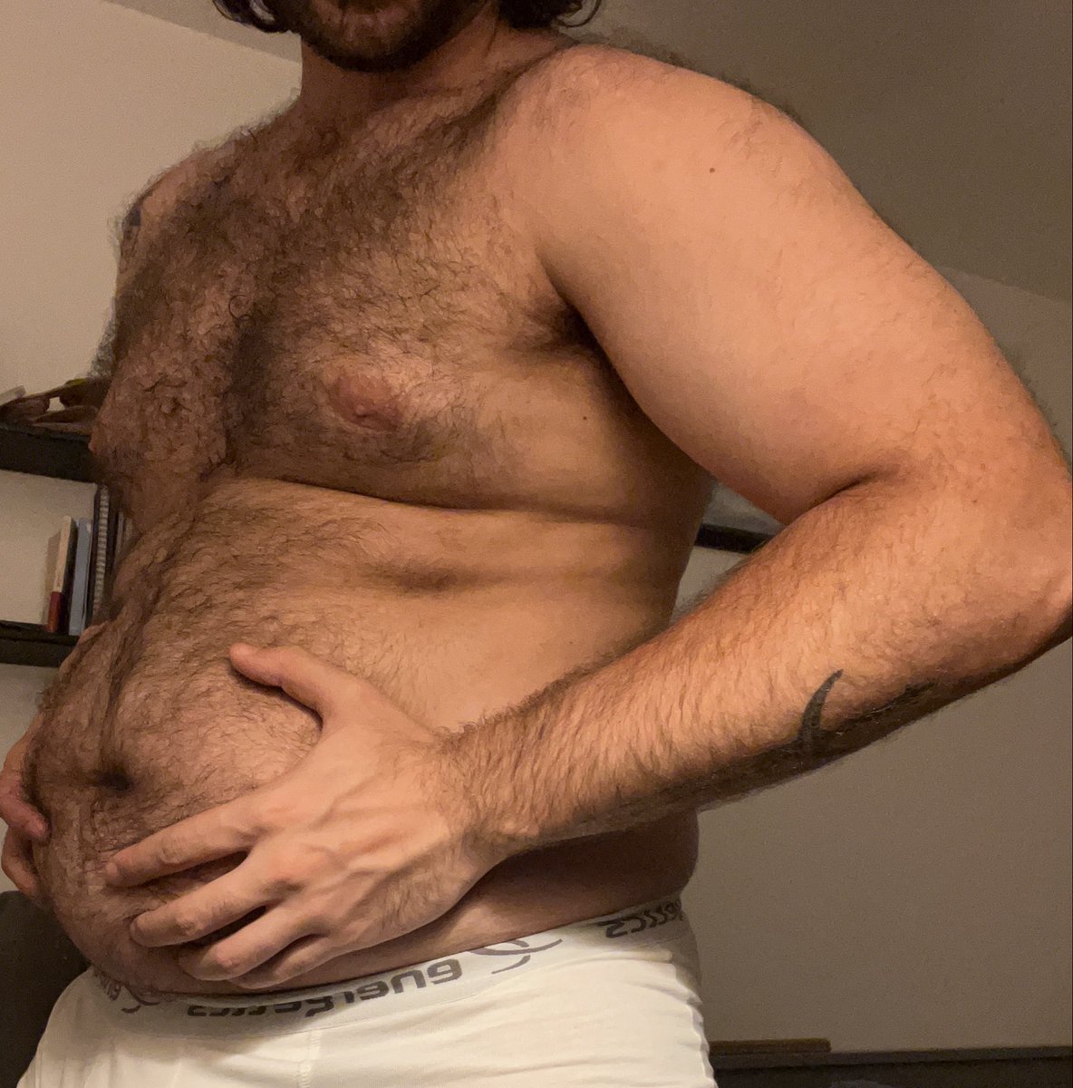 mybiggerself's tweet photo. Fat boy friday https://t.co/RKoLKbwQEn
