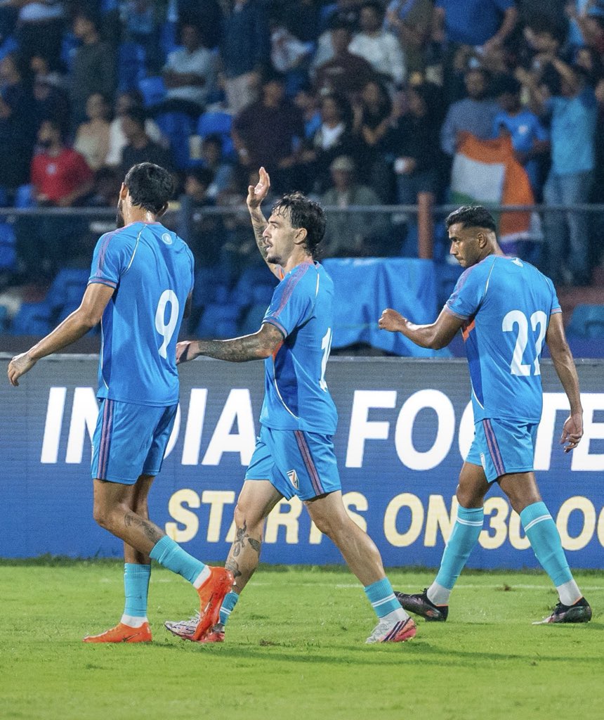 CRICBALLY's tweet photo. 🚨What a match 🚨
💥1-1 draw for India 🇮🇳 against 44 ranked Panama 🇵🇦
Ryan Williams scored for India 🇮🇳
💥Brilliant performance by the Indian National Team 🙌
🚨Abhishek Tickcham brilliant performance 🚨
Shoutout to Khalid Jamil for his tactics ❤️
#Indianfootball #INDVSPAN https://t.co/l3BHc5dVMH