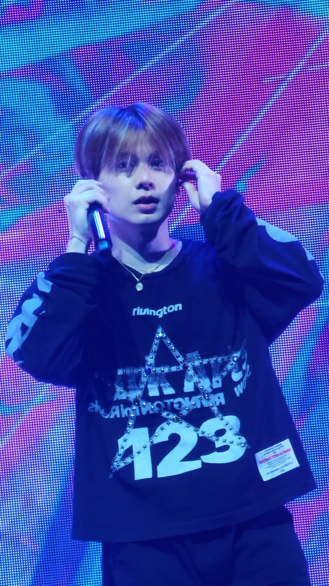 BESTYALLDAY0429's tweet photo. 2026.09.25  BE:FIRST MANATO
「Bye-Good-Bye」
-Bangkok-

#BEFIRST  #MANATO  #マナト 
#BF_WorldShowcase 
#BF_WorldShowcase2026
#BF_WorldshowcaseBKK 
#BF_WATCHME https://t.co/1yDmMLUa1G