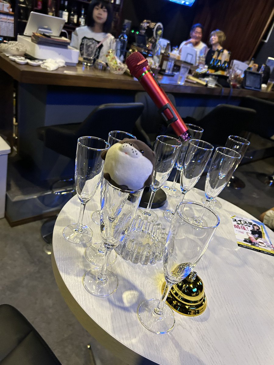 S_S_Lounge's tweet photo. 写真撮り忘れのミライラウンジからのくりこｻﾝ😁オープンおめでとうございます🍾

#スイステ立川　#女装 https://t.co/mcbAOQ2RXR