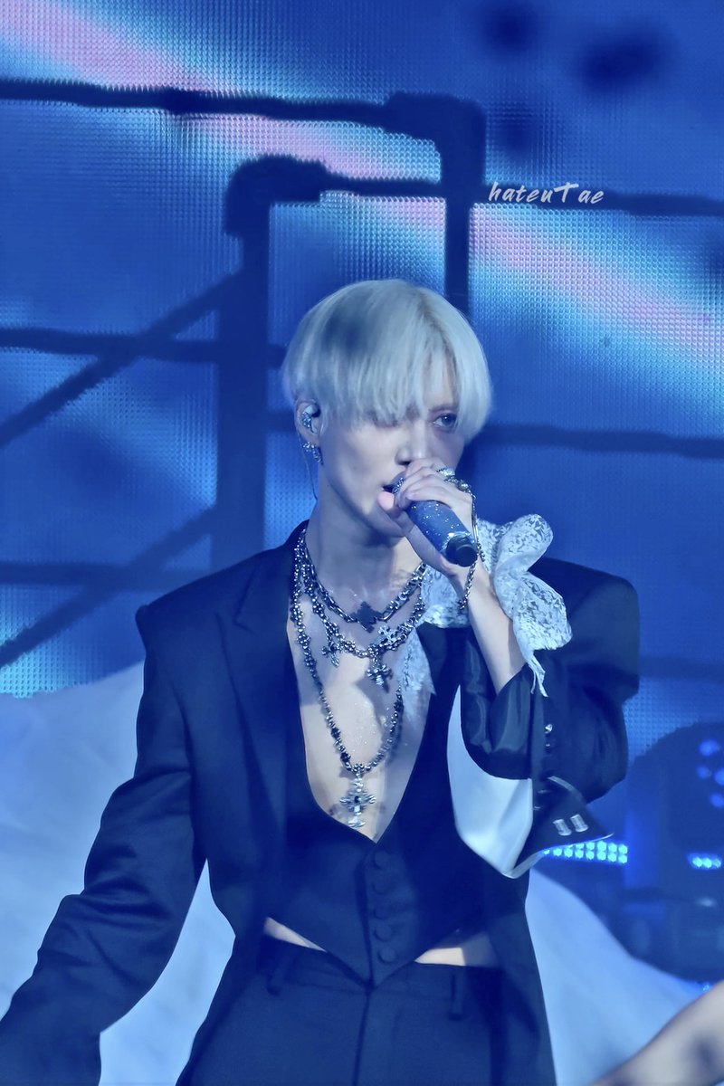 hateuTae_'s tweet photo. 20260920 TAEMIN WORLD TOUR <LiMiNaL>
😎😎
#태민  #TAEMIN #テミン #泰民 #TAEMIN_LiMiNaL https://t.co/bqxrROPgqt