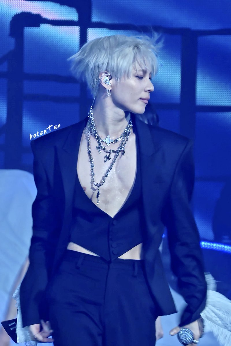 hateuTae_'s tweet photo. 20260920 TAEMIN WORLD TOUR <LiMiNaL>
😎😎
#태민  #TAEMIN #テミン #泰民 #TAEMIN_LiMiNaL https://t.co/bqxrROPgqt