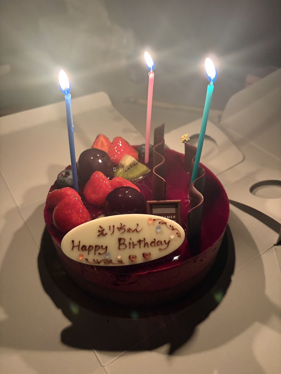 tsutooom's tweet photo. 気づいたら誕生日終わって、
今なんか原因不明のげろ吐いたw https://t.co/piolrvSt5Z