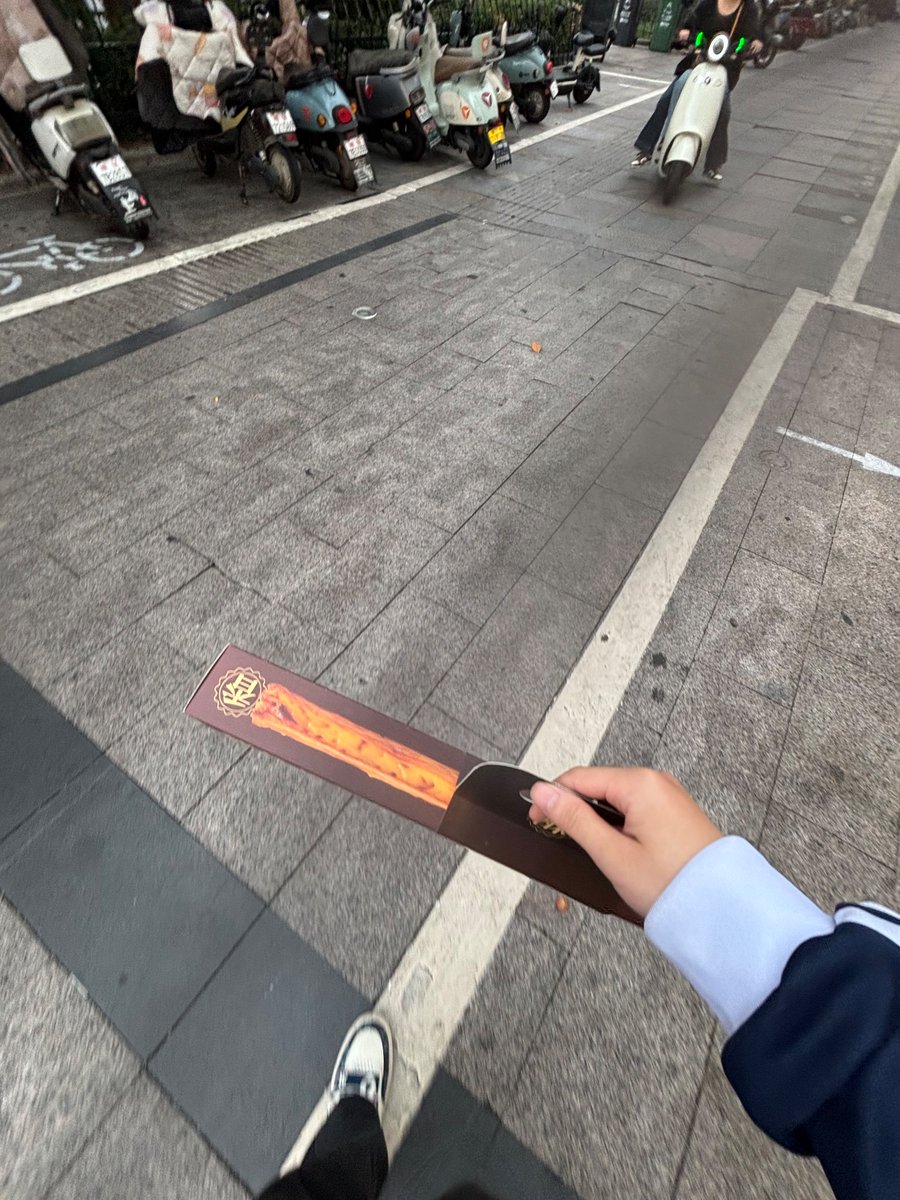 chenvonigca's tweet photo. 就连我这样的人都有人在�� https://t.co/B9HNL6yeov