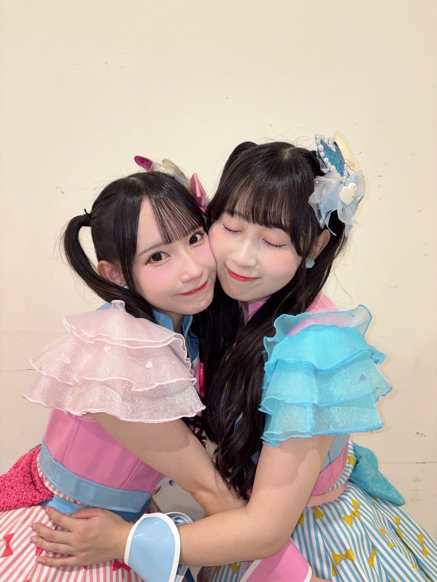 Inoueruka_48's tweet photo. #SKE48ASIATOUR2026
初めての台北でのSKE48のライブ
ありがとうございました！ 🎀
'' 恋せよ乙女 エクスプロージョン!  ''
るーあずで久しぶりに披露したよ🩷🩵
今日という日を一生忘れません🥺🎤
みなさんと出会えて幸せです！！
台北，謝謝你！♡ 超喜歡你！♡
#SKE48 https://t.co/ffITi0hg5p