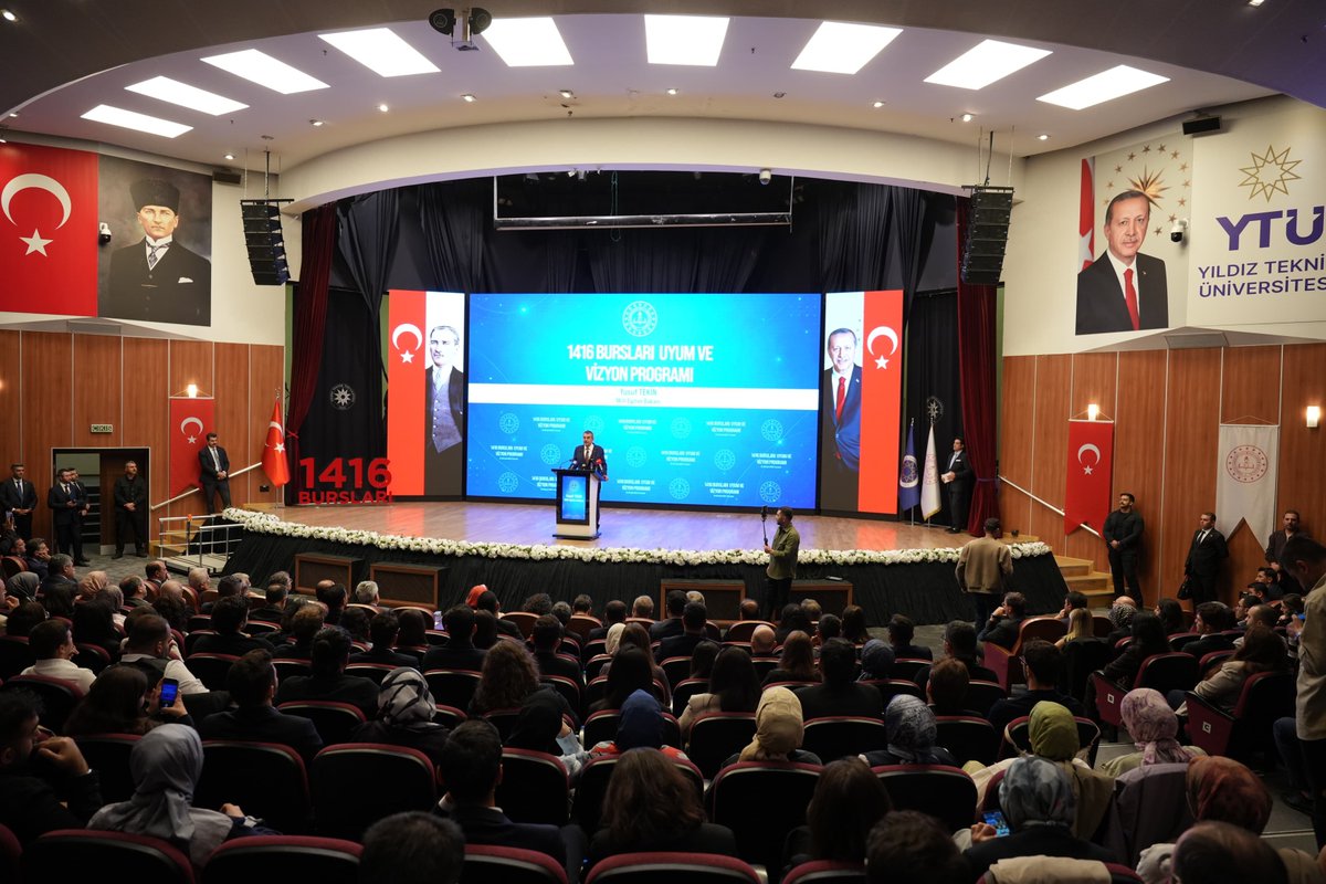 istanbulilmem's tweet photo. 🔷️ Millî Eğitim Bakanlığı Yükseköğretim ve Yurt Dışı Eğitim Genel Müdürlüğümüzce Yıldız Teknik Üniversitesi Davutpaşa Yerleşkesi'nde düzenlenen “1416 Bursları Uyum ve Vizyon Programı”; Millî Eğitim Bakanımız Sayın Yusuf Tekin, Bakan Yardımcılarımız Sayın Celile Eren Ökten ve Sayın Ömer Faruk Yelkenci, Yükseköğretim ve Yurt Dışı Eğitim Genel Müdürümüz Sayın Faruk Berat Akçeşme, Vali Yardımcımız Sayın Elif Canan Tuncer, Yıldız Teknik Üniversitesi Rektörü Sayın Prof. Dr. Eyüp Debik, İl Millî Eğitim Müdürümüz Murat Mücahit Yentür, akademisyenlerimiz, eğitim yöneticilerimiz, öğretmenlerimiz ile öğrencilerimizin katılımıyla gerçekleştirildi.

​📍 Esenler

@tcmeb @Yusuf__Tekin @TC_istanbul @gul_davut @MucahitYentur