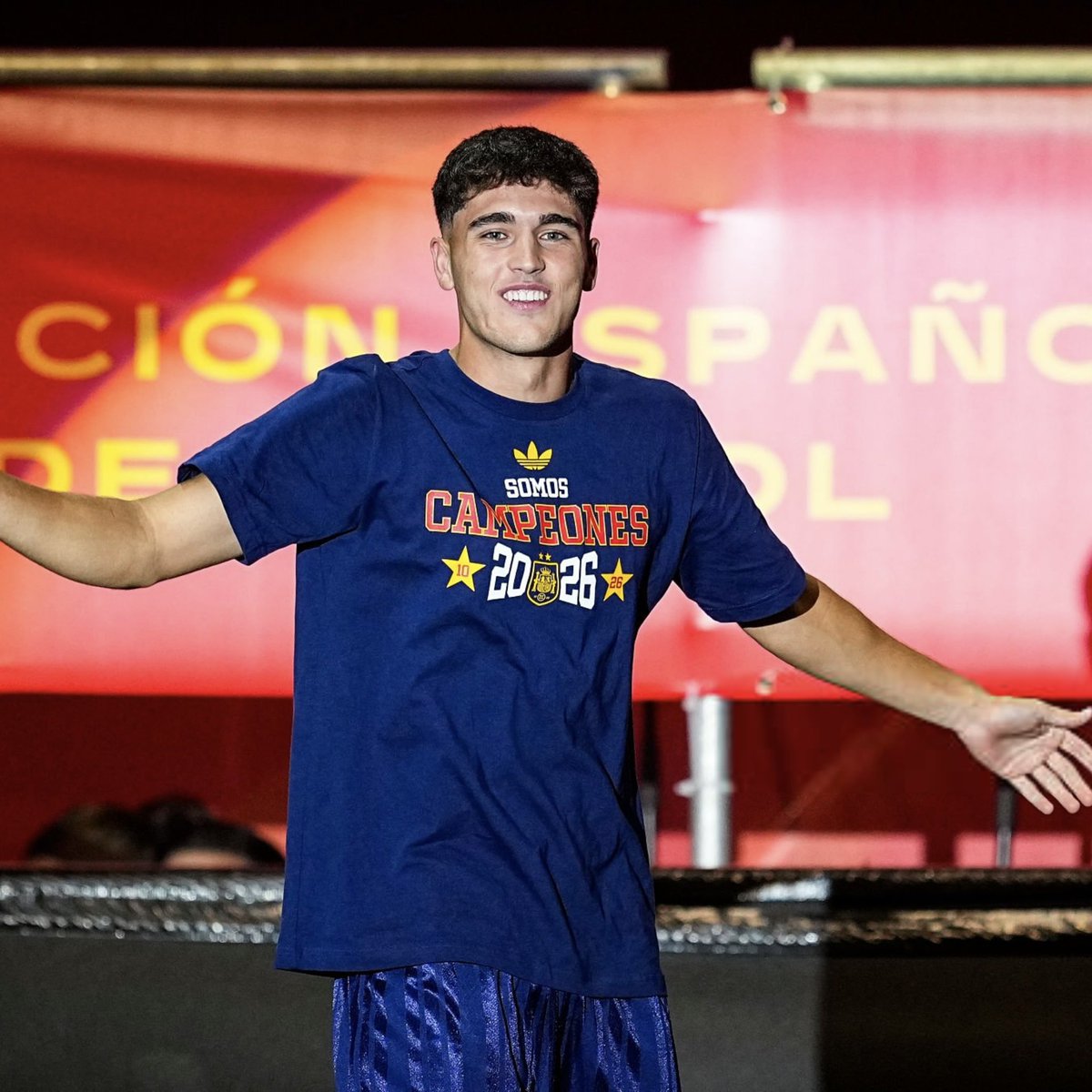 ActuFoot_'s tweet photo. 🚨 Gérard Martin 🇪🇸 : « LAMINE YAMAL 🇪🇸 MÉRITE LE BALLON D’OR ! 🌕

Mais Cubarsí 🇪🇸 devrait également être présent, si ce n’est sur le podium, du moins très haut dans le classement, car il a réalisé une grande saison. »

🎙️ TV3 https://t.co/rZSbig6led