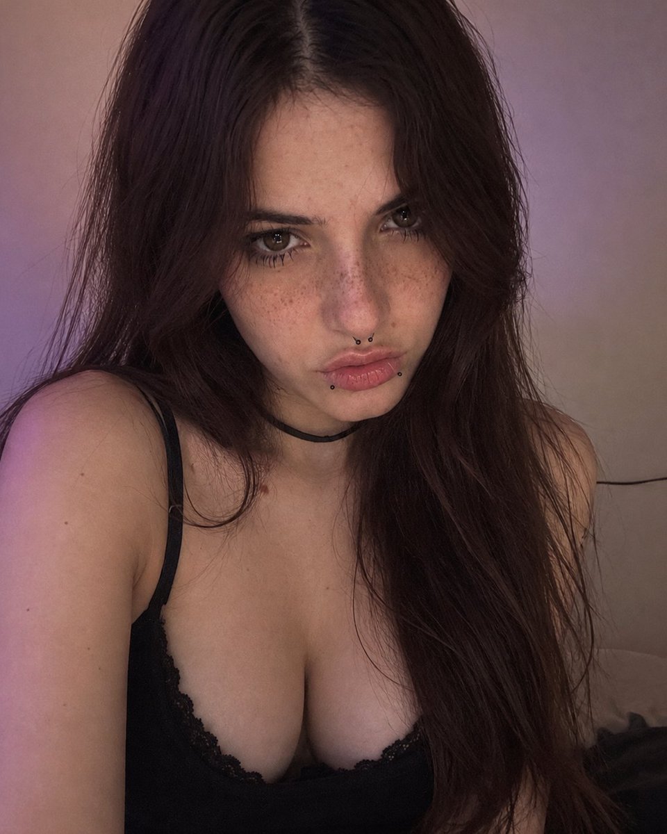 itsurlilax's tweet photo. @DreamyKittyxoxo obsessed with you https://t.co/ViMjGdddFZ