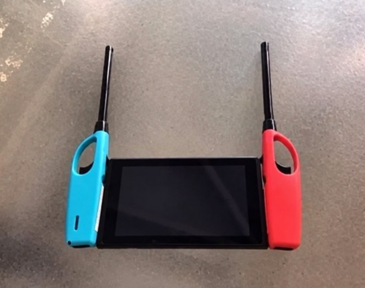 Aryan_Mishra11's tweet photo. My switch was too heavy, so I got a lighter one. https://t.co/xhHTD0fRIh