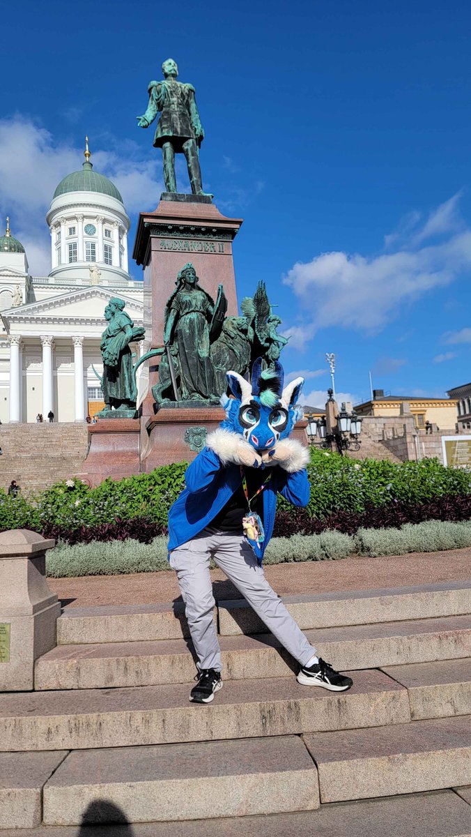 Voltderg's tweet photo. Darude dragonstorm
#fursuitfriday https://t.co/dkeJafzEqh