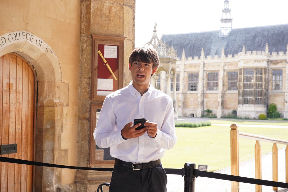 wearecambridgee's tweet photo. Cambridge isn’t one campus — it’s a living university city. 🎓 Historic colleges, local streets, markets and everyday life have grown together for centuries. Discover the stories connecting them with We Are Cambridge.

#WeAreCambridge #CambridgeTours #VisitCambridge https://t.co/wRze94Nh6T