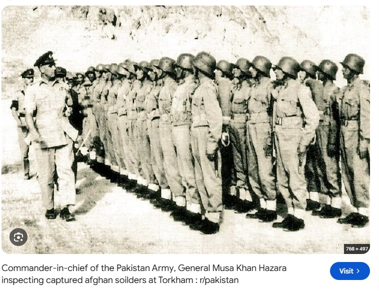 Jawihaz's tweet photo. @apostatemind These are Razakars while see yourself infront of us https://t.co/P2UP5c8ad6
