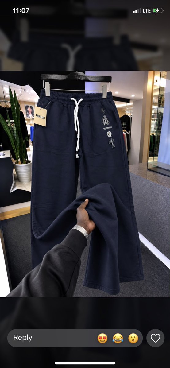 Denenro113290's tweet photo. Luxury Baggi joggers 

Dm please I need customer and followers am not a scam https://t.co/8GNdSYepx2