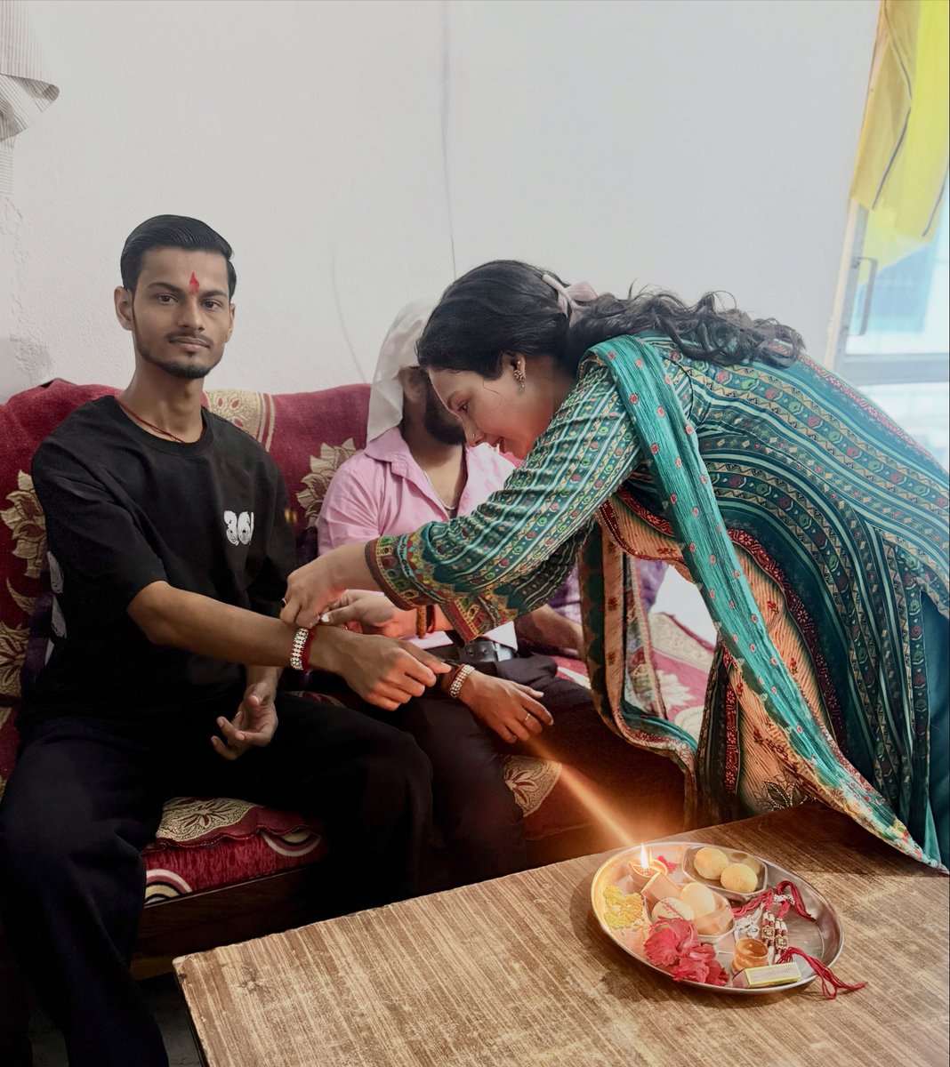 YuKnapeolq's tweet photo. Happy Rakshabandhan to all! Wishing you a bond filled with love, laughter, and lifelong memories. https://t.co/vQ1NFiNwtw