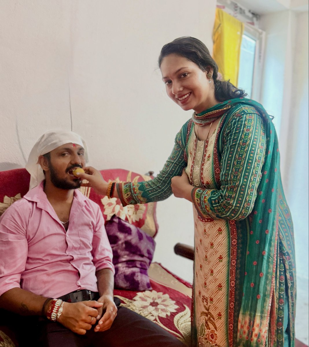 YuKnapeolq's tweet photo. Happy Rakshabandhan to all! Wishing you a bond filled with love, laughter, and lifelong memories. https://t.co/vQ1NFiNwtw