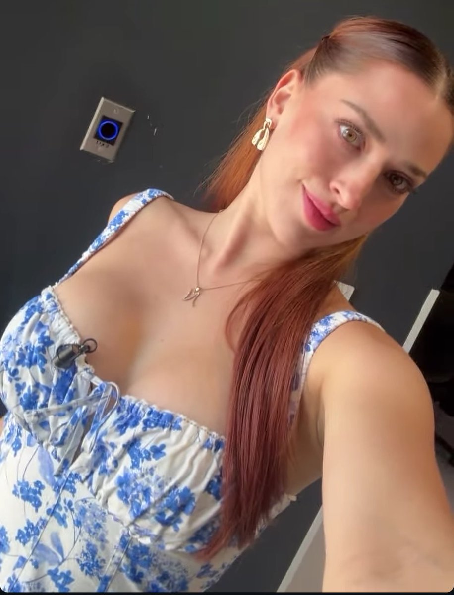 PsicologaIA's tweet photo. cual de ellas te gustaria que fuera yo y que me harias? mandame inbox hoy ando bien caliente https://t.co/rWS1K5vXmD