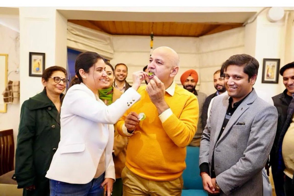 SukhpalKhaira's tweet photo. Dear @GayatriBishnoi_ just out of curiosity i wanted to check if any major #Hawala transactions have taken place from Gandhi Nagar in Ludhiana to Bikaner in Rajasthan ? Some business building up there ? I maybe wrong i just wanted to cross check from a #Kattar #Imandaar Madam ?
@INCIndia @INCPunjab @IYC @IYCPunjab @BhagwantMann @AamAadmiParty @msisodia @BJP4India @mssirsa