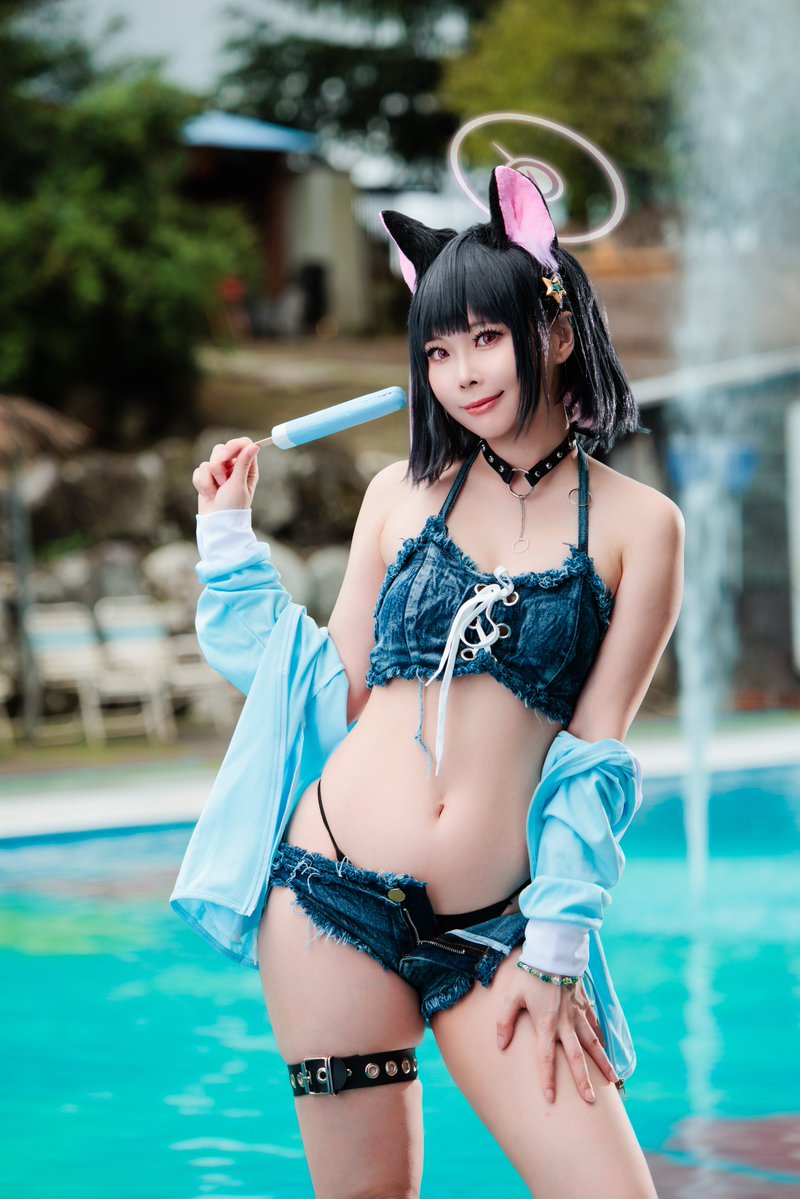 maoulvHero's tweet photo. Still Summer time 𓇼𓆡𓆉 🍧

Blue Archive / Kazuza
水着 カズサ https://t.co/72mYlYi3Ax