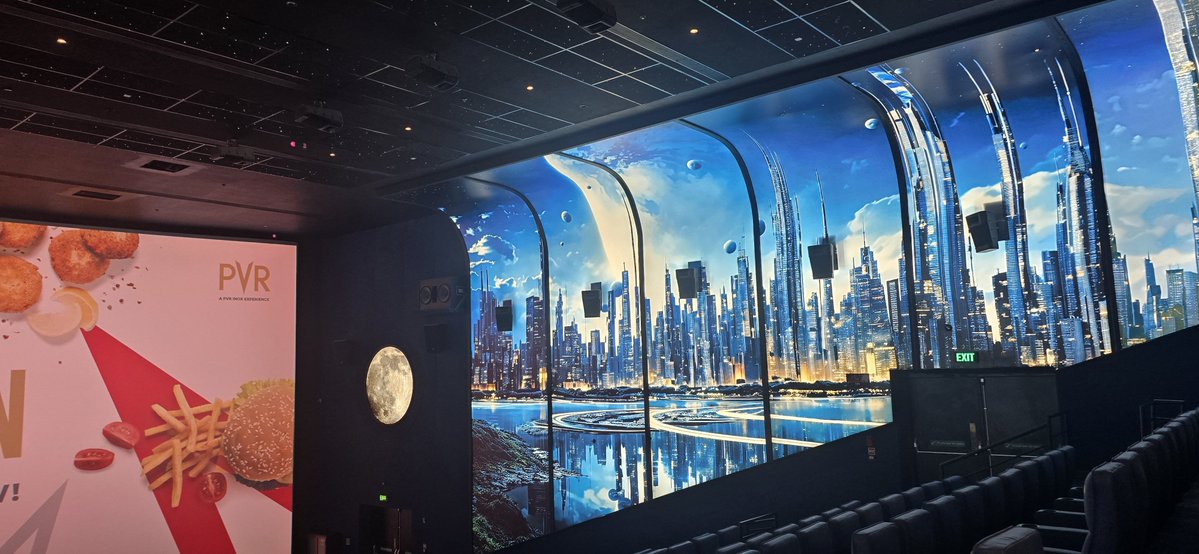 KochiFirst's tweet photo. More images of Kerala's LARGEST, India's 10th LARGEST &amp; India's 2nd Blue #PXL that has opened at @LuLuGroup_India Mymoon multiplex in #Kochi ❣️

IMAX with Laser, 2P[XL]s (flat &amp; large scope), Transparent LED, 4DX, Reald3D, Dolby (upcoming). Kochi 📈
What's next?
@_PVRCinemas https://t.co/pVxhCzKVBu