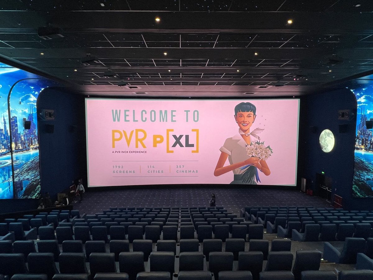 KochiFirst's tweet photo. More images of Kerala's LARGEST, India's 10th LARGEST &amp; India's 2nd Blue #PXL that has opened at @LuLuGroup_India Mymoon multiplex in #Kochi ❣️

IMAX with Laser, 2P[XL]s (flat &amp; large scope), Transparent LED, 4DX, Reald3D, Dolby (upcoming). Kochi 📈
What's next?
@_PVRCinemas https://t.co/pVxhCzKVBu